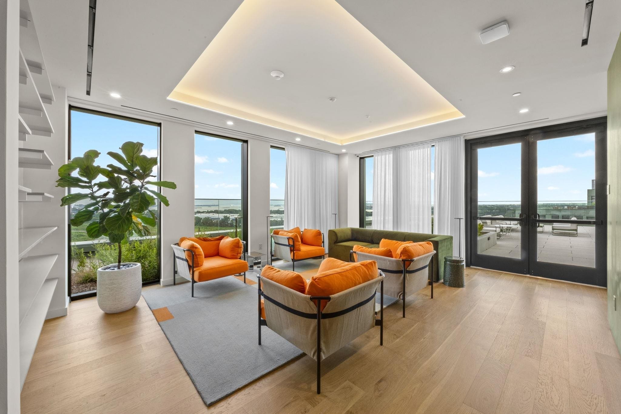 Aviva, Penthouse E1209, Bergen-Lafayette, Jersey City